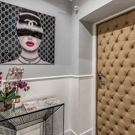 Spanish Step Dream 招待所