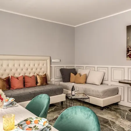 Spanish Step Dream & Cozy Casa Affittacamere