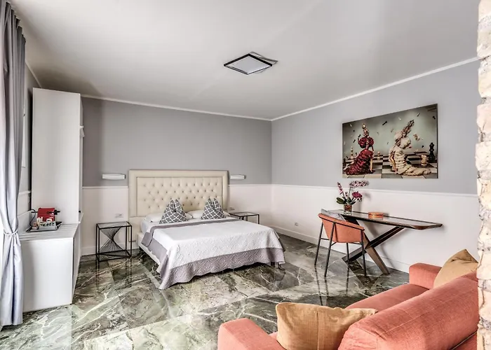 Spanish Step Dream 4*