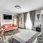 Spanish Step Dream Πανσιόν 4*