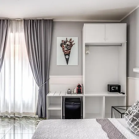 Spanish Step Dream 4* רומא